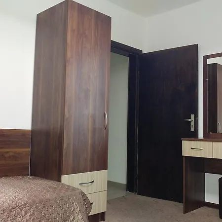 къща Pepi Guest house