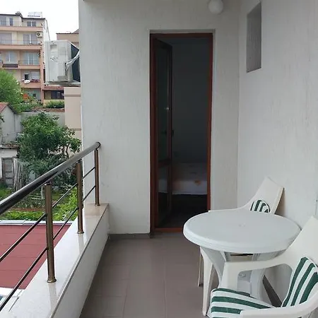 къща Pepi Guest house